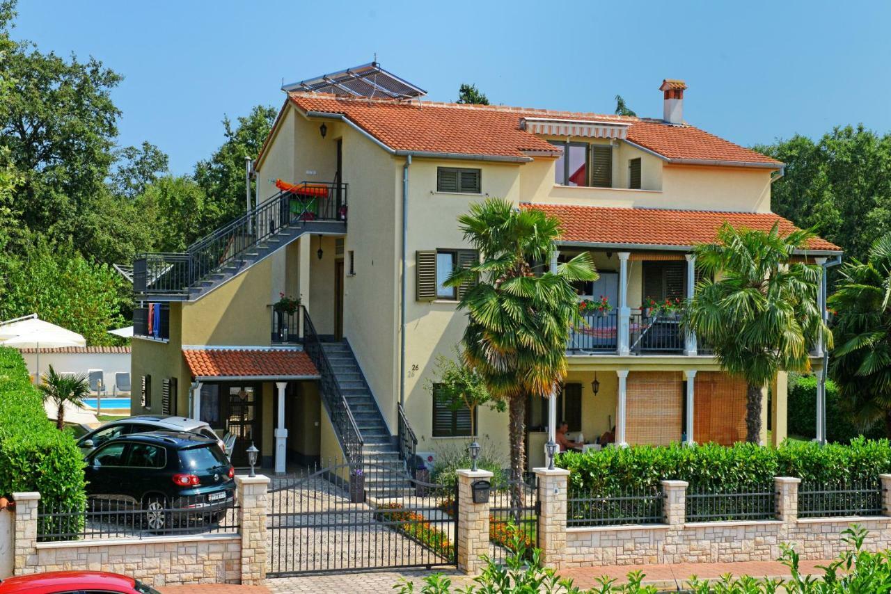 Apartments Pilic Rosini 외부 사진