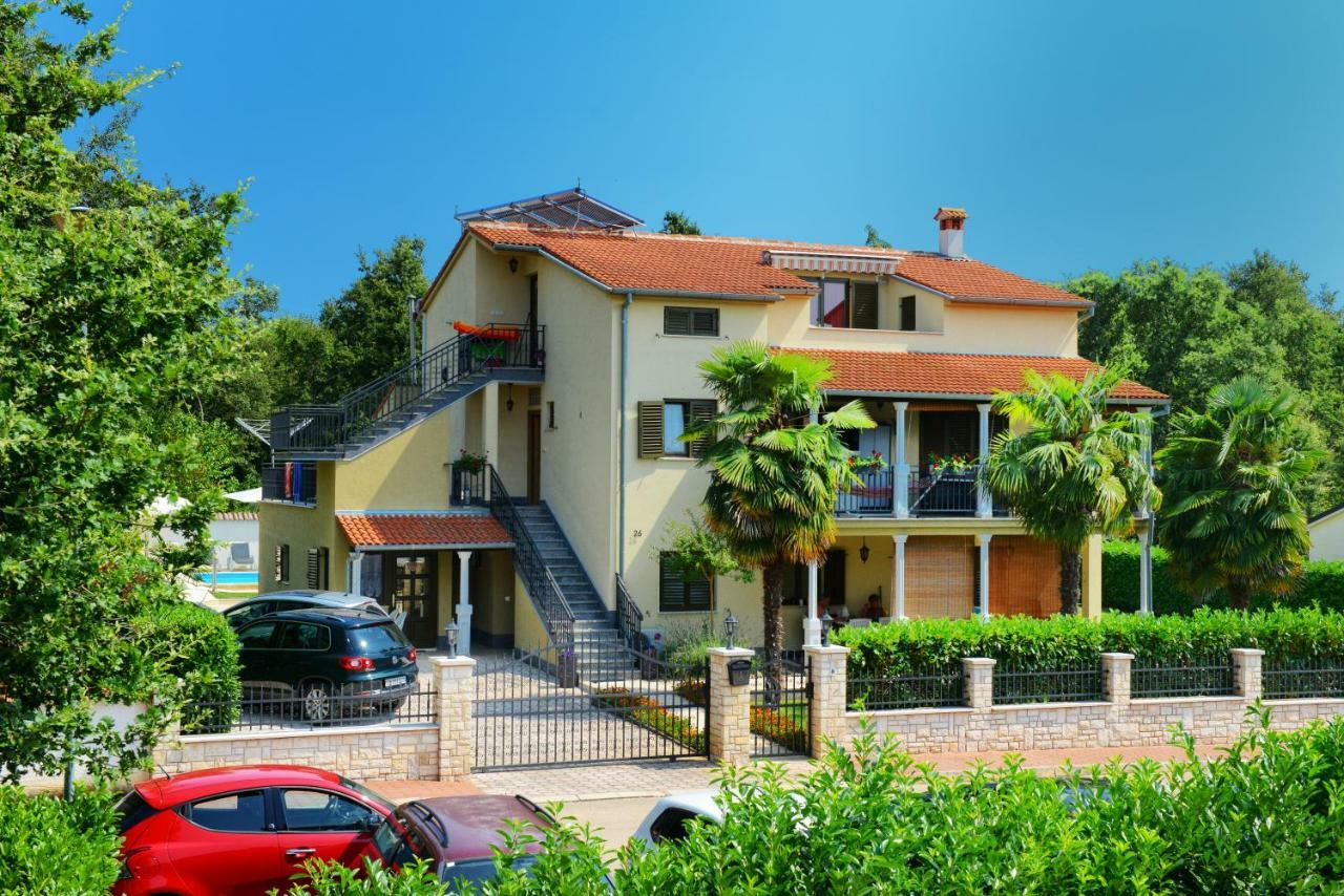 Apartments Pilic Rosini 외부 사진